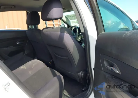 2015 Chevrolet Cruze 1Lt Auto z USA, uszkodzony, nr VIN 1G1PC5SB3F7110423